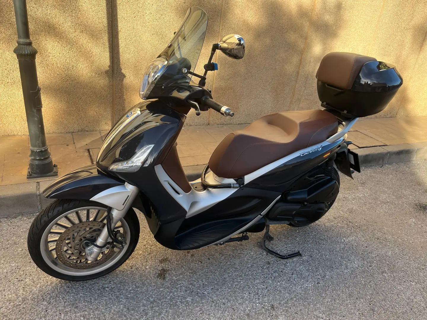 Piaggio Beverly 300 ABS ASR Bleu - 2