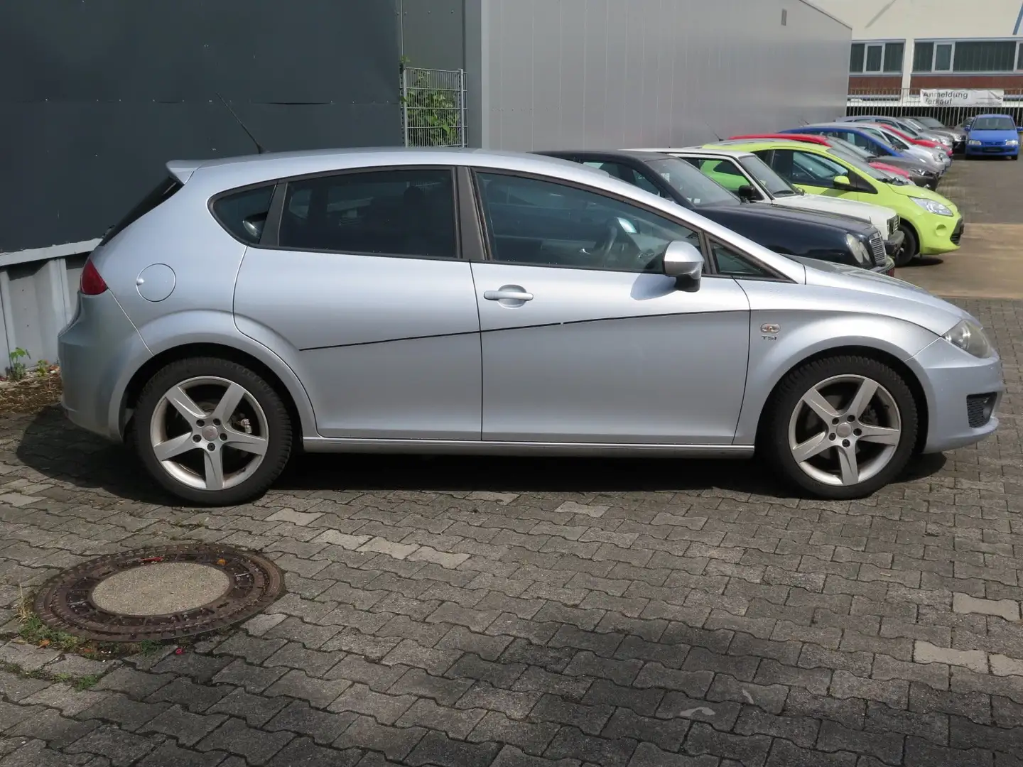 SEAT Leon Sport Tüv,Inspekt.Neu,lückenl.Scheckh.1.Hnd, Silber - 2