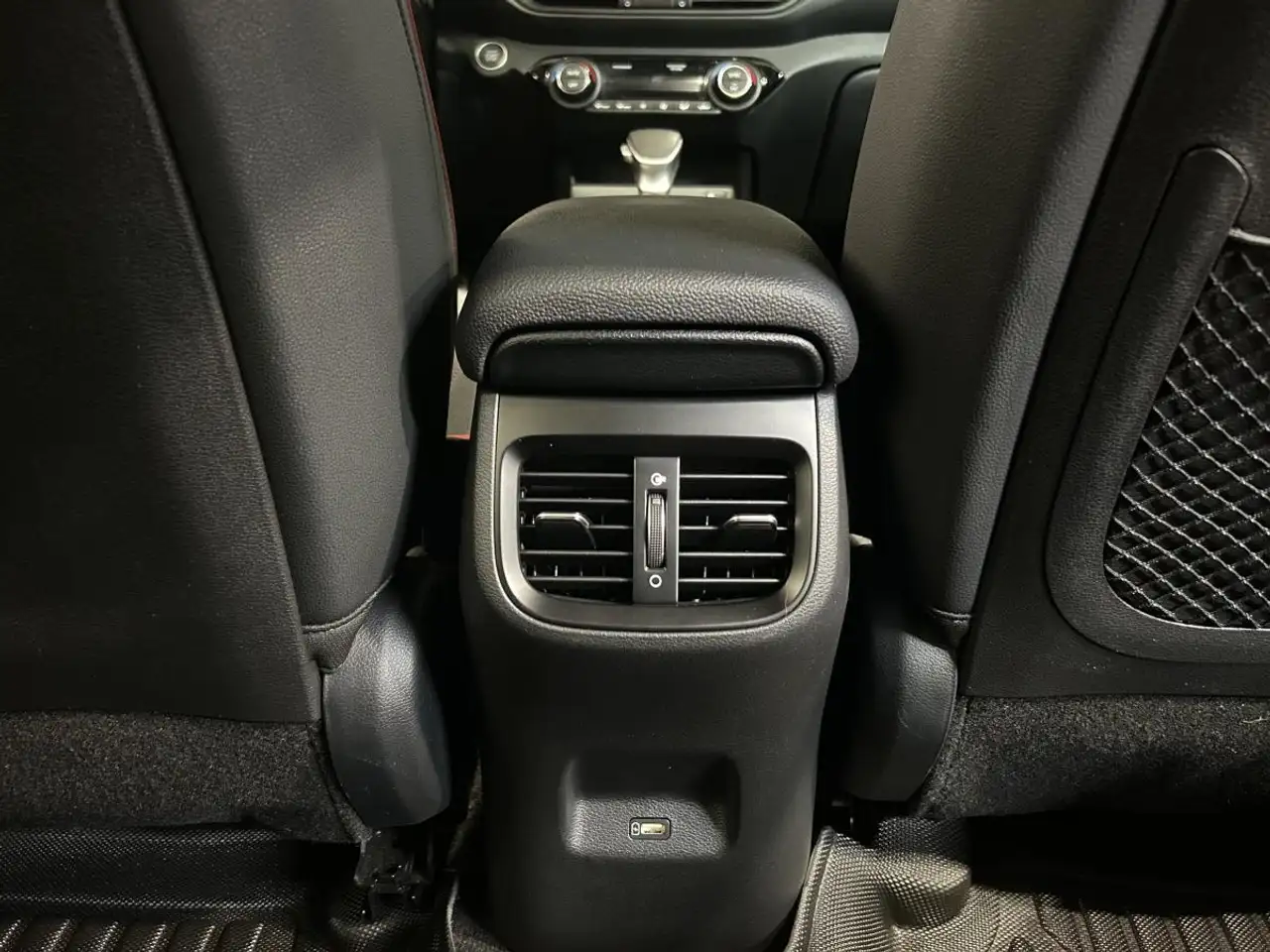 Kia Forte photo Kia Forte