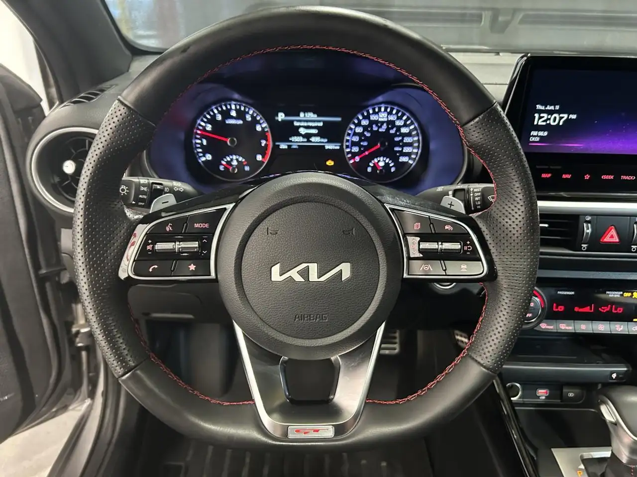 Kia Forte photo Kia Forte