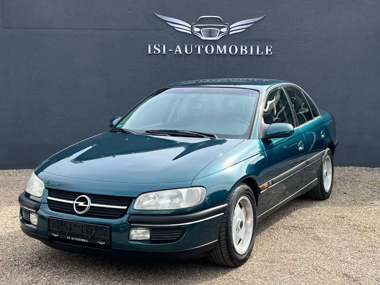 Opel Omega