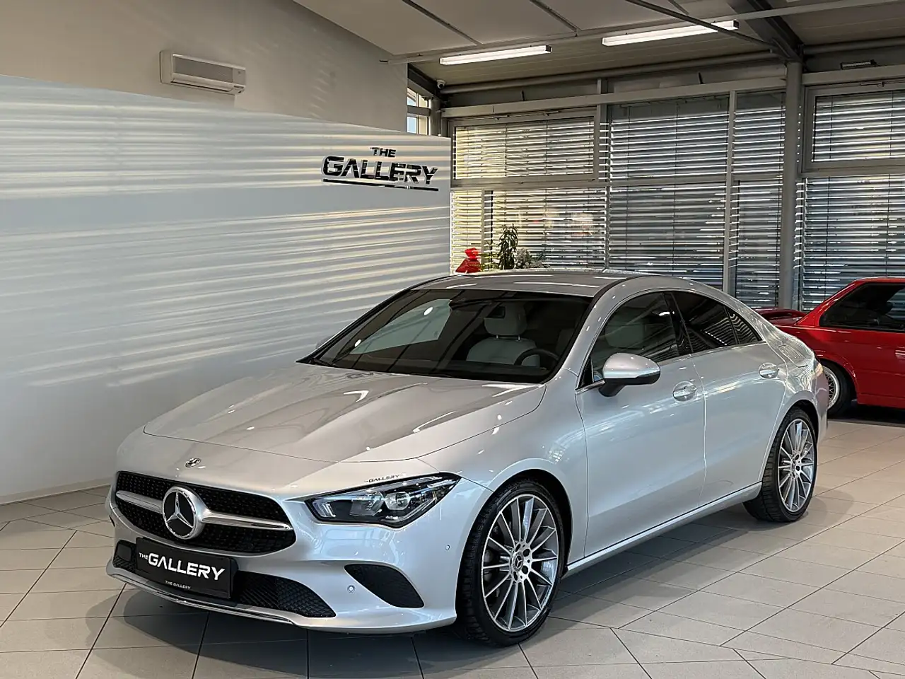 Mercedes-Benz CLA 180