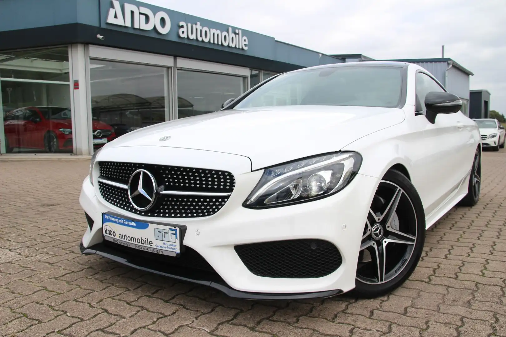 Mercedes-Benz C 180 Coupe AMG-Line Night-Paket/LED/Leder/Pano Blanc - 2
