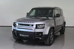 Land Rover Defender 110 D300 X Dynamic SE AHK Paket Black