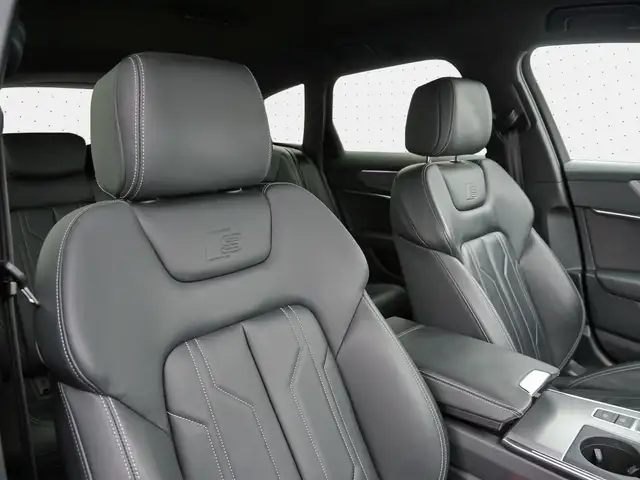 Audi A6 view 11