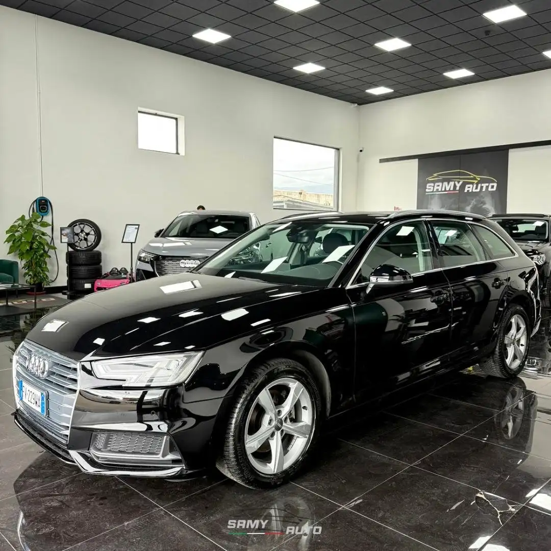 Audi A4 A4 Avant 30 2.0 tdi S line edition 122cv s-tronic Noir - 2
