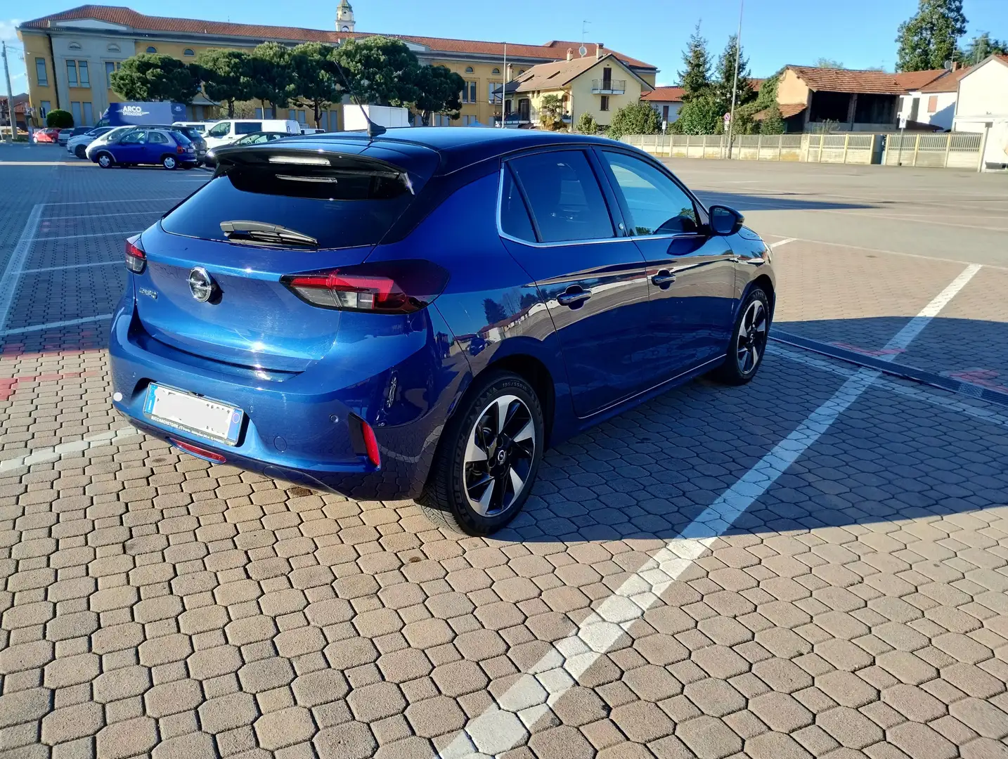 Opel Corsa-e Corsa e- Elegance Kék - 2