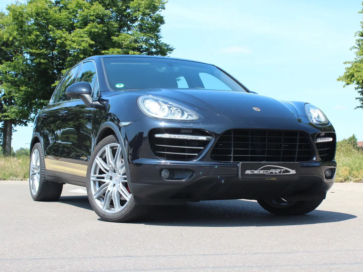 Porsche Cayenne V6 Diesel, orig. Turbo-Look, Luft, 21", Scheckheft Schwarz - 2