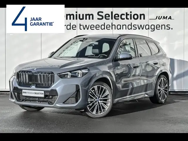 BMW iX1 xDrive30e - M Pack