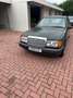 Mercedes-Benz 200 D - thumbnail 1