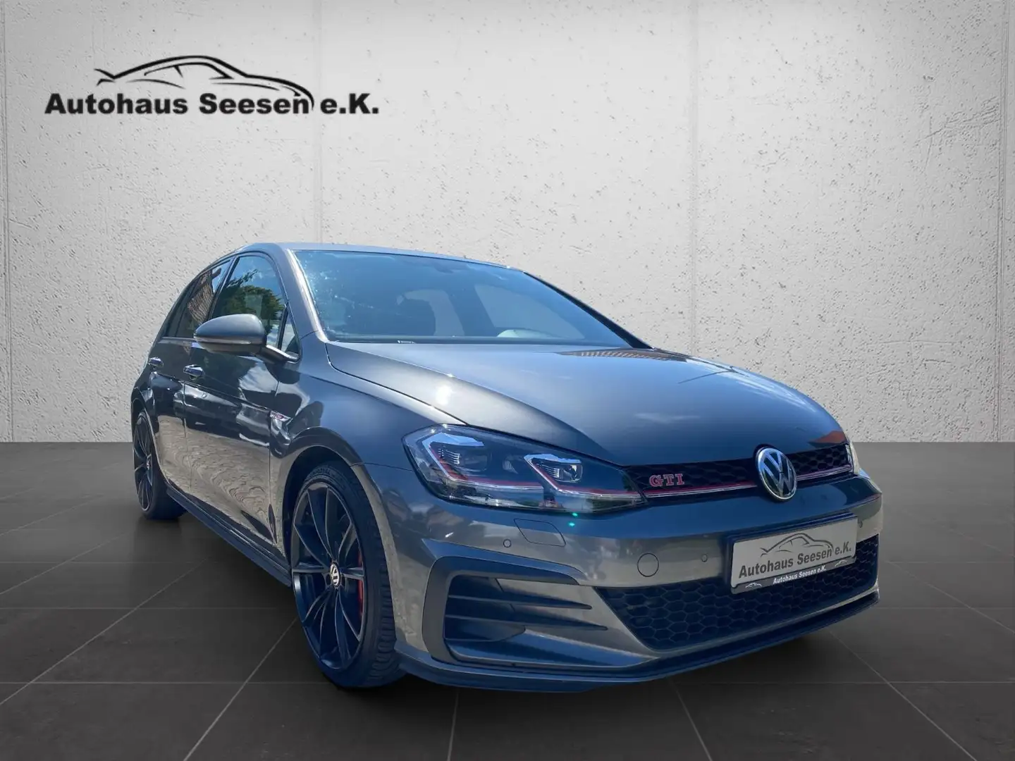 Volkswagen Golf VII Lim. GTI Performance*Virtual*Navi*LED* Grau - 1