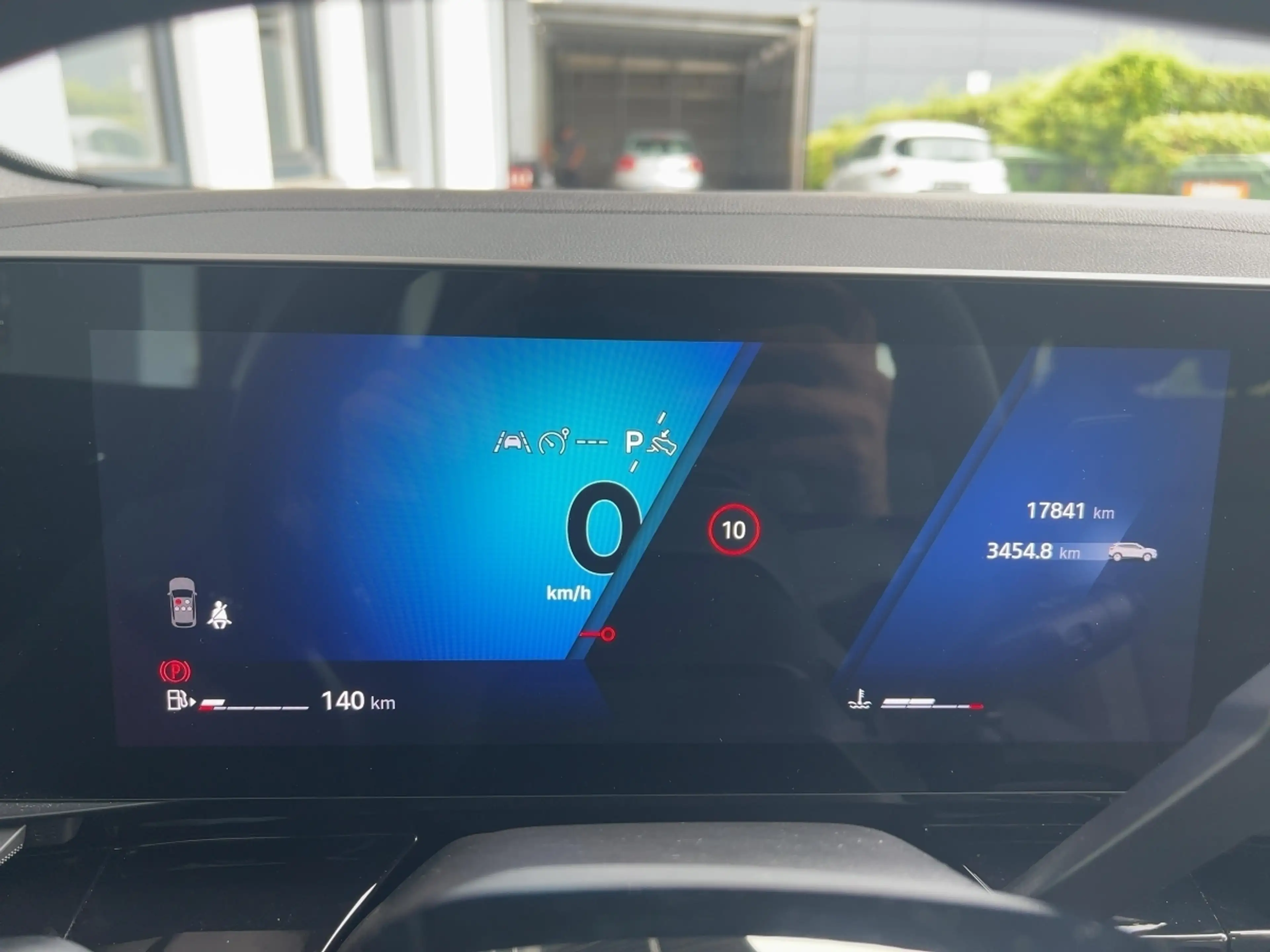 Renault Austral Evolution Mild Hybrid 160 Automatik PDC BT — photo 13