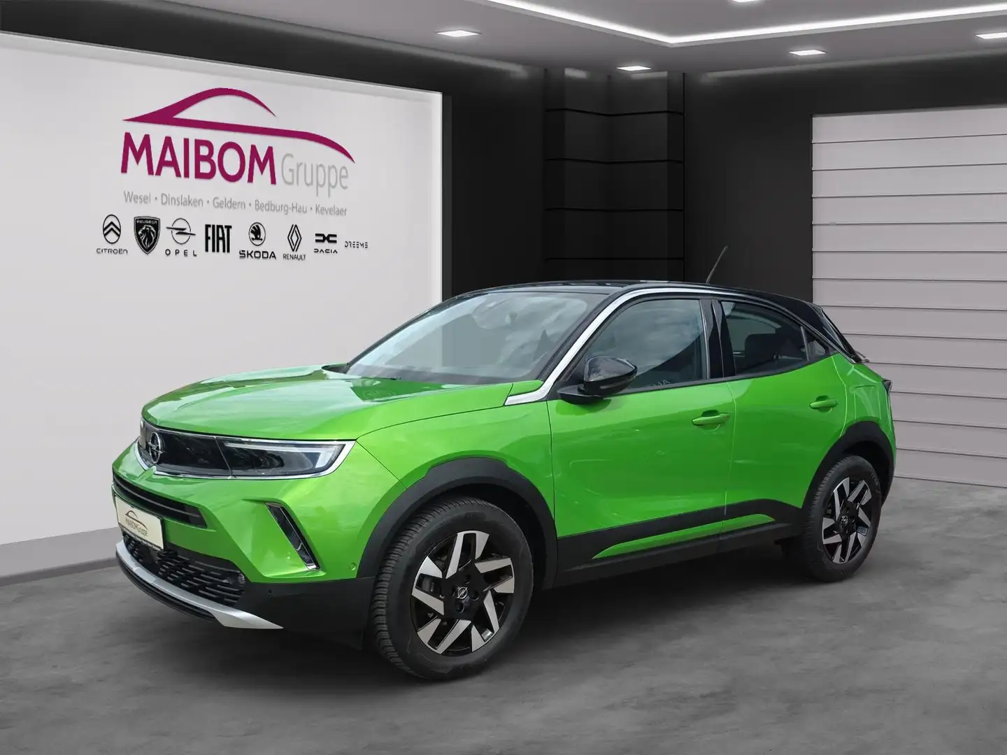 Opel Mokka Business Elegance + AHK abn. + Navi 10" Grün - 1