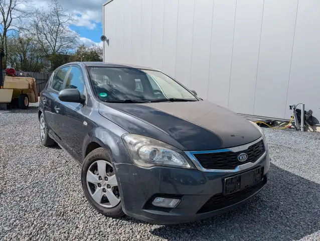 Kia Ceed Vision*KLIMA*ZV-FUNK*RADIO-CD !!