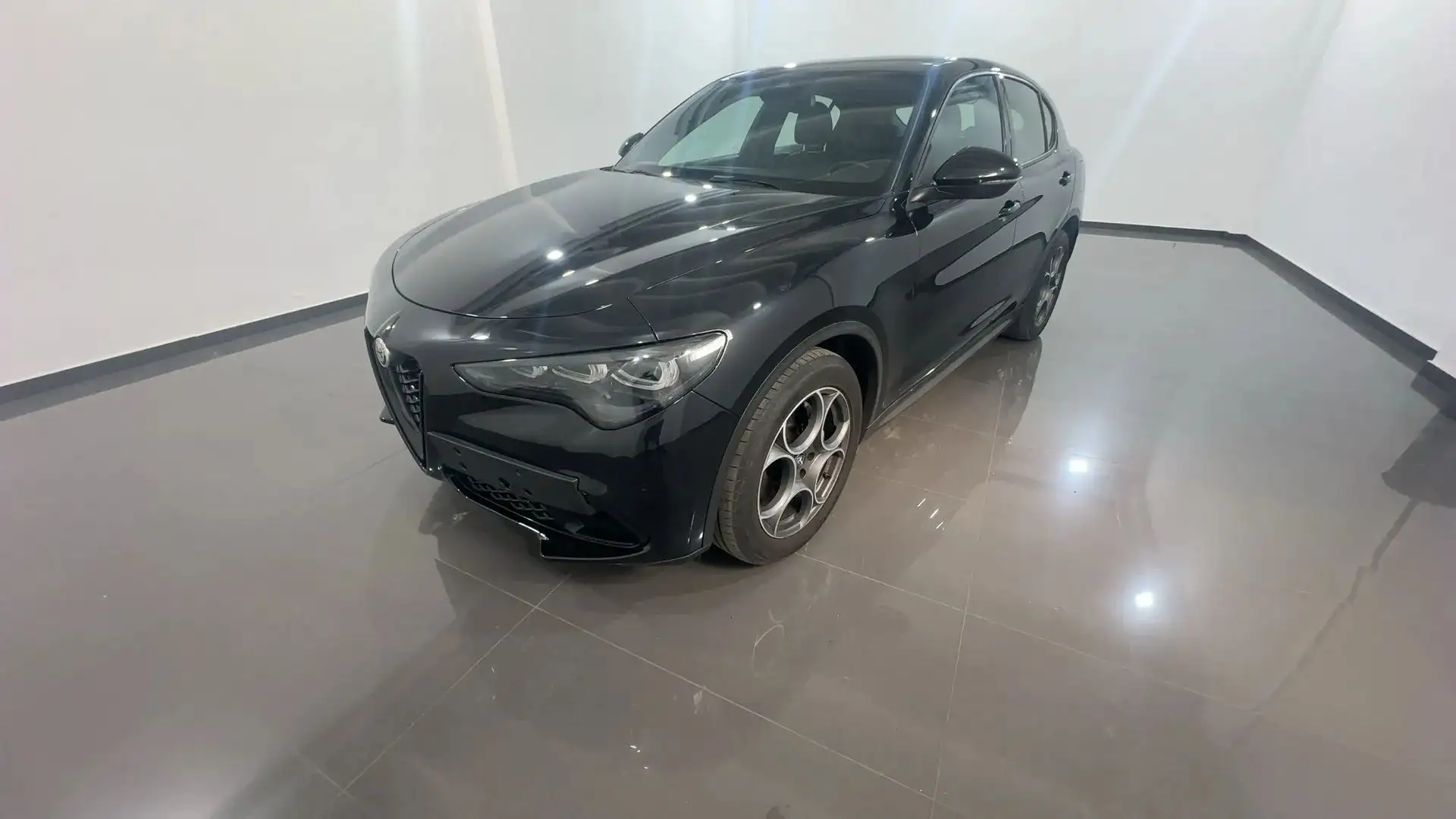 Alfa Romeo Stelvio Stelvio 2.2 t Sprint rwd 160cv auto Nero - 1