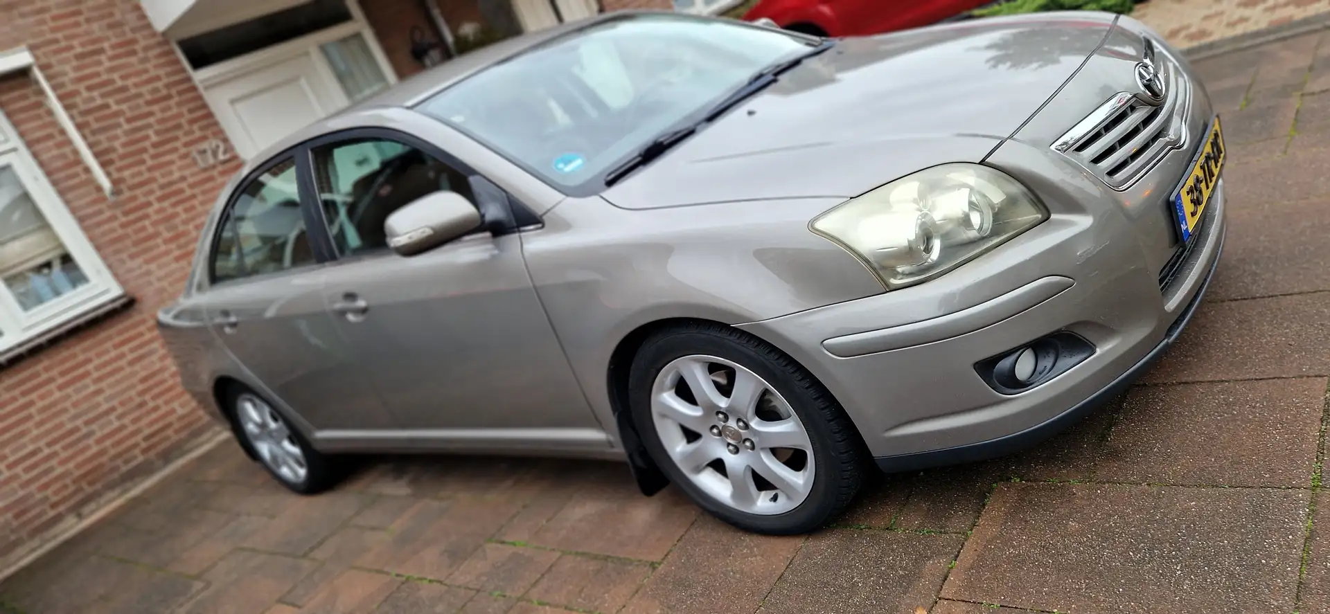 Toyota Avensis Avensis 2.0 VVTi Executive Beige - 2