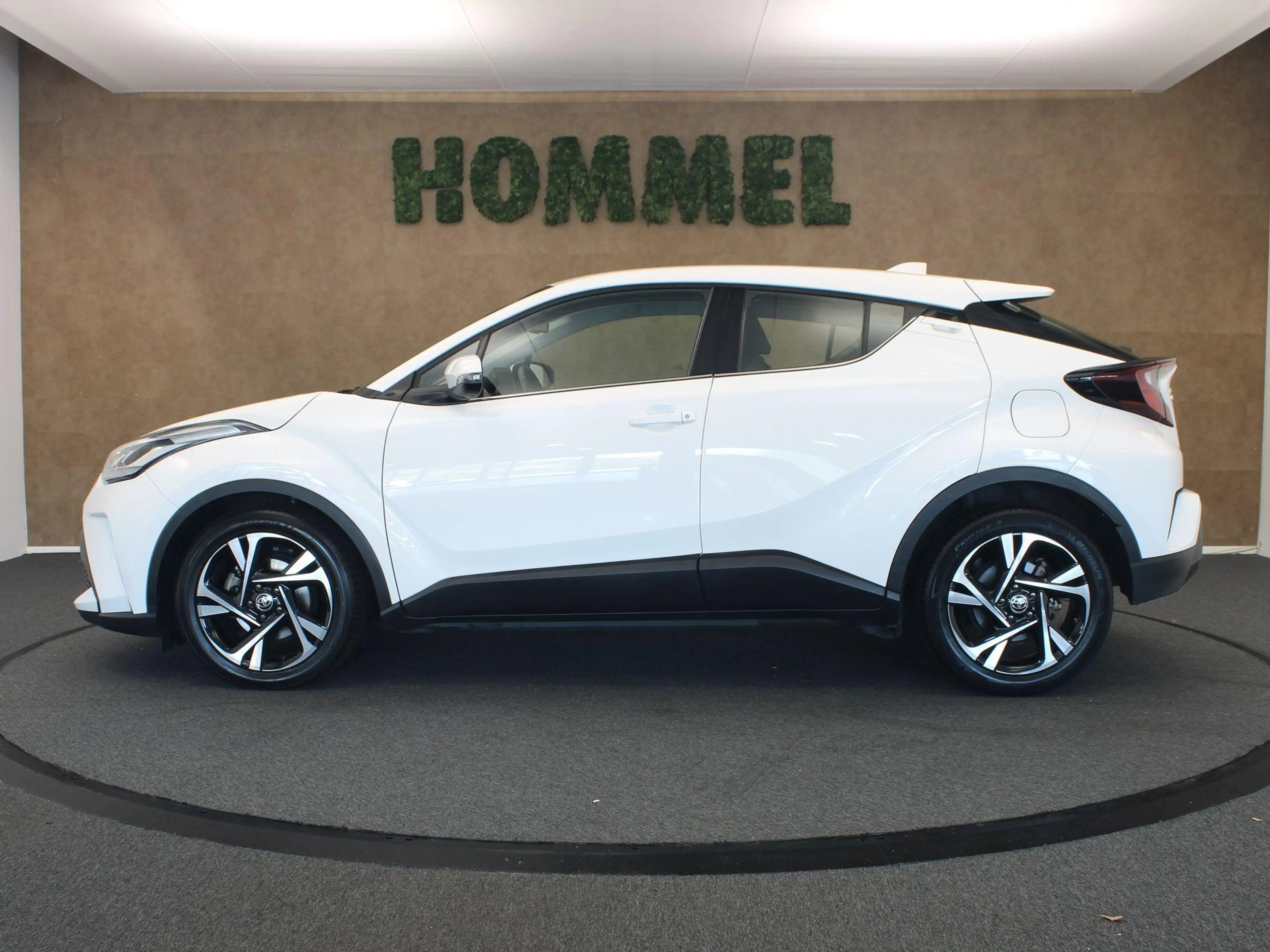 Toyota C-HR 1.8 Hybrid Dynamic - ORIGINEEL NEDERLANDSE AUTO - — photo 13