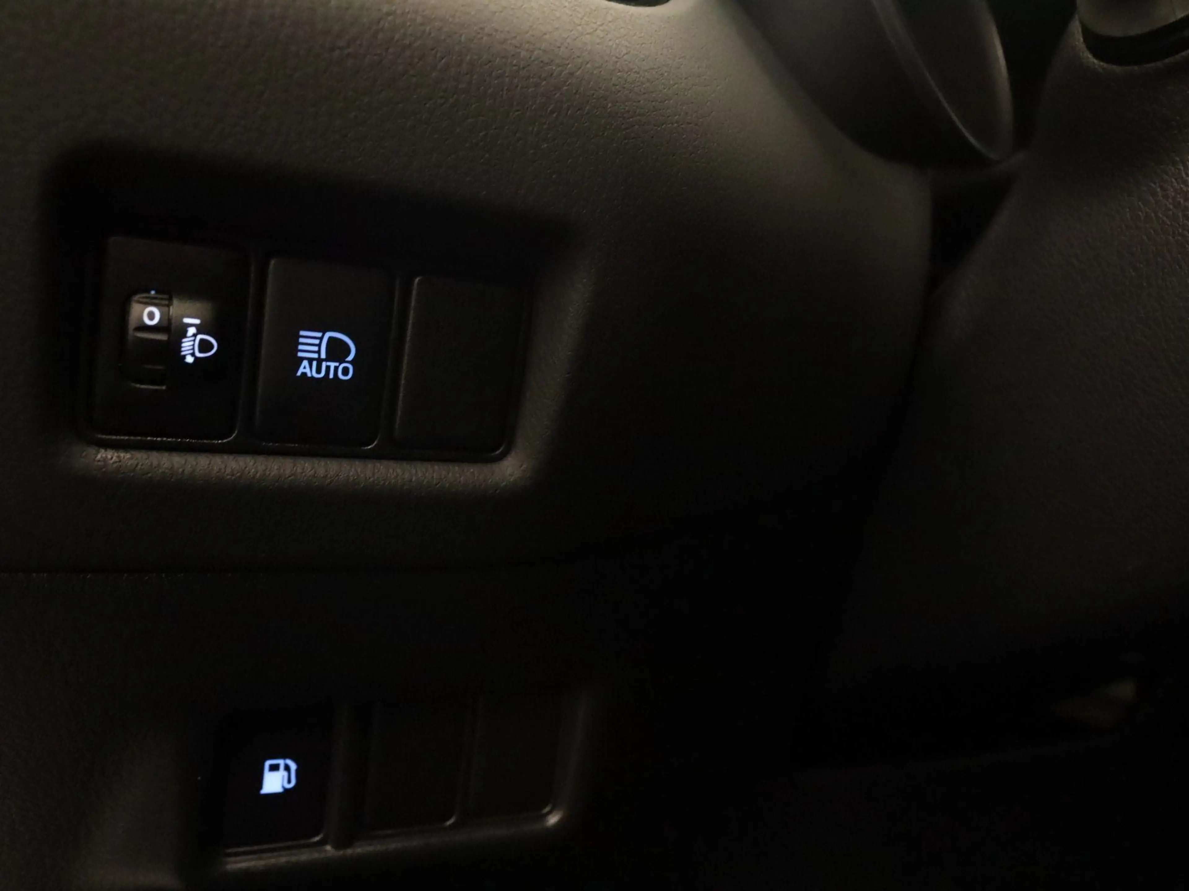 Toyota C-HR 1.8 Hybrid Dynamic - ORIGINEEL NEDERLANDSE AUTO - — photo 4