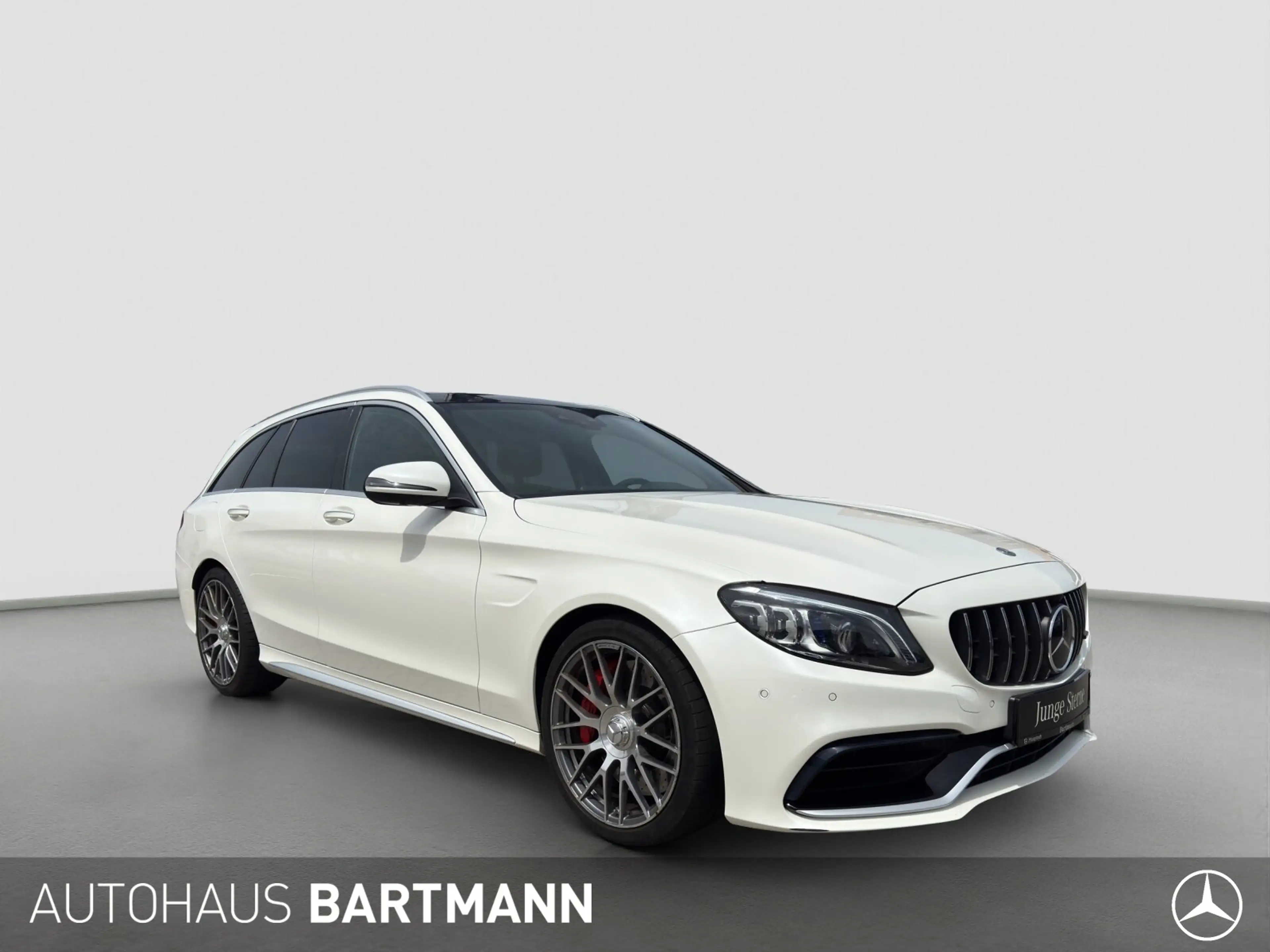 Mercedes-Benz C 63 AMG C 63S T DRIVERS-P+SPERRD DISTR+360°+MULTI+HEADuP — photo 8