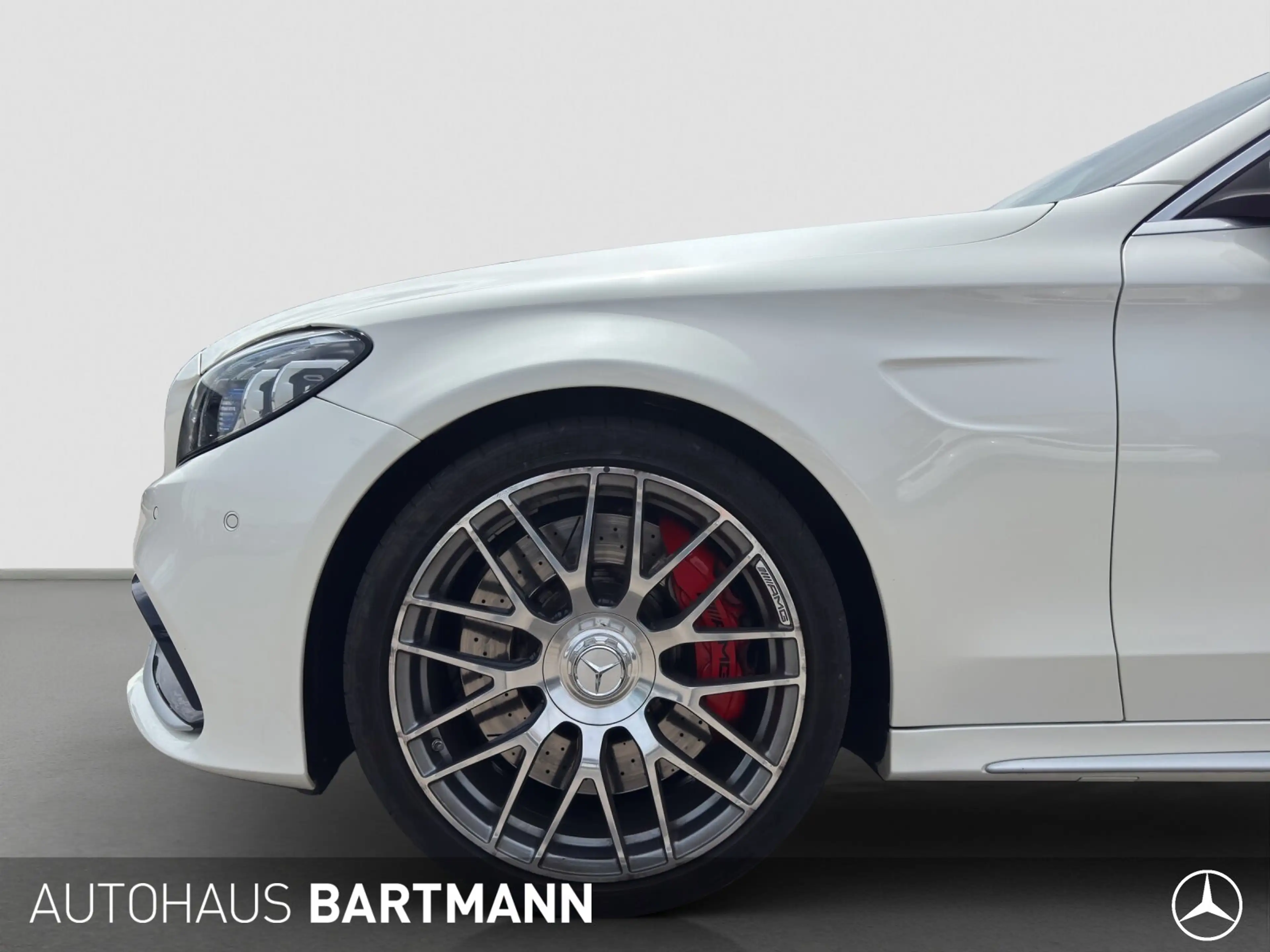 Mercedes-Benz C 63 AMG C 63S T DRIVERS-P+SPERRD DISTR+360°+MULTI+HEADuP — photo 9