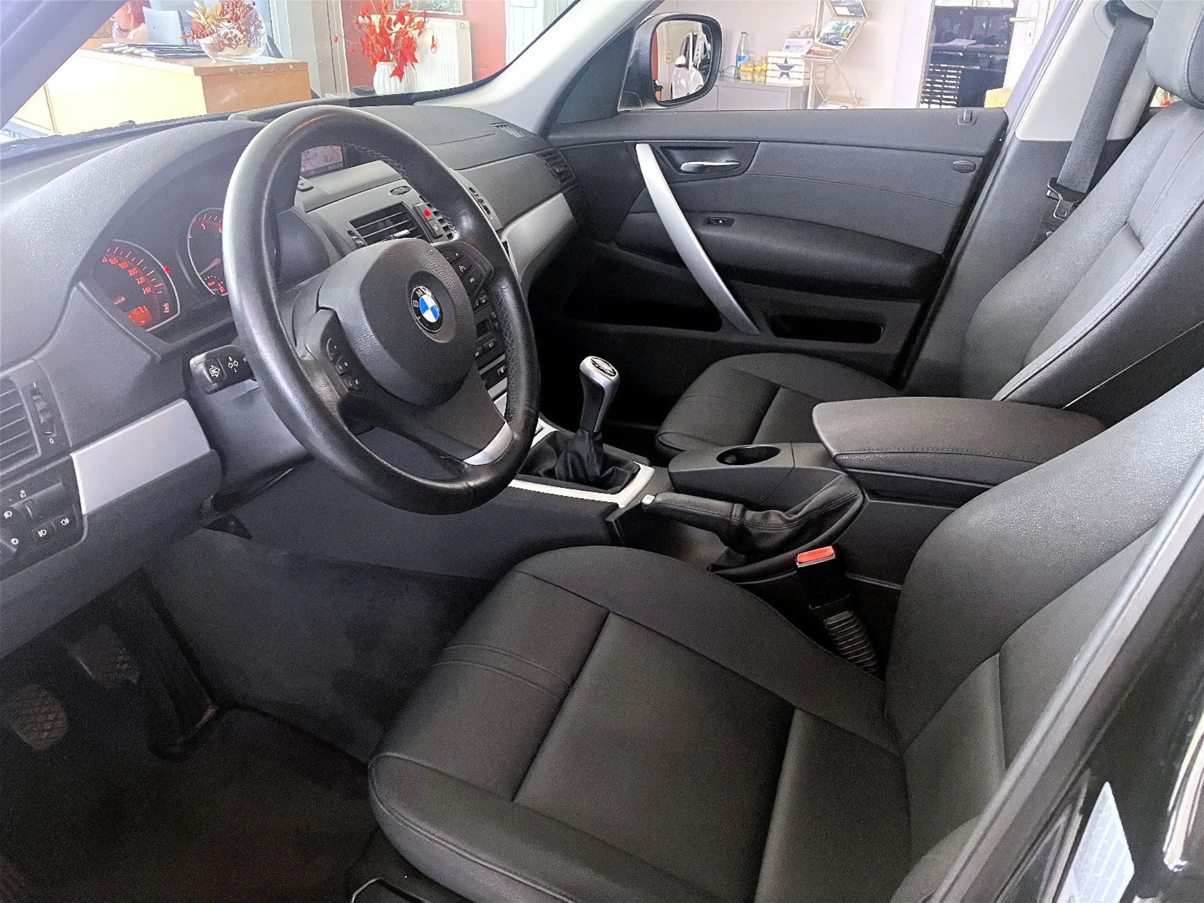 BMW X3 2,0xd/NaviPRO/Xenon/HiFi-DSP/AHK/Bluetooth — photo 6