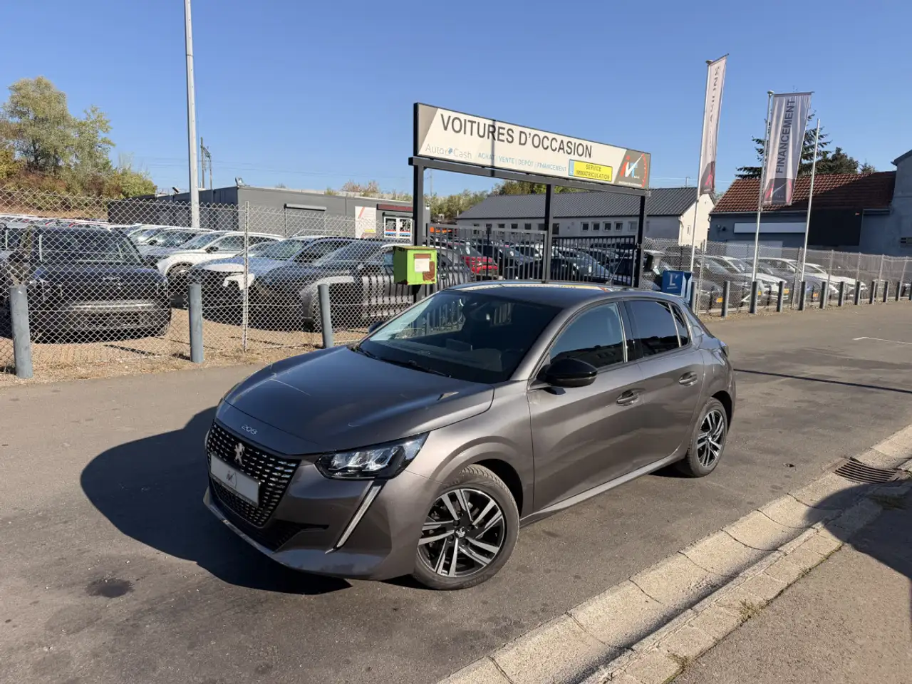 Peugeot 208