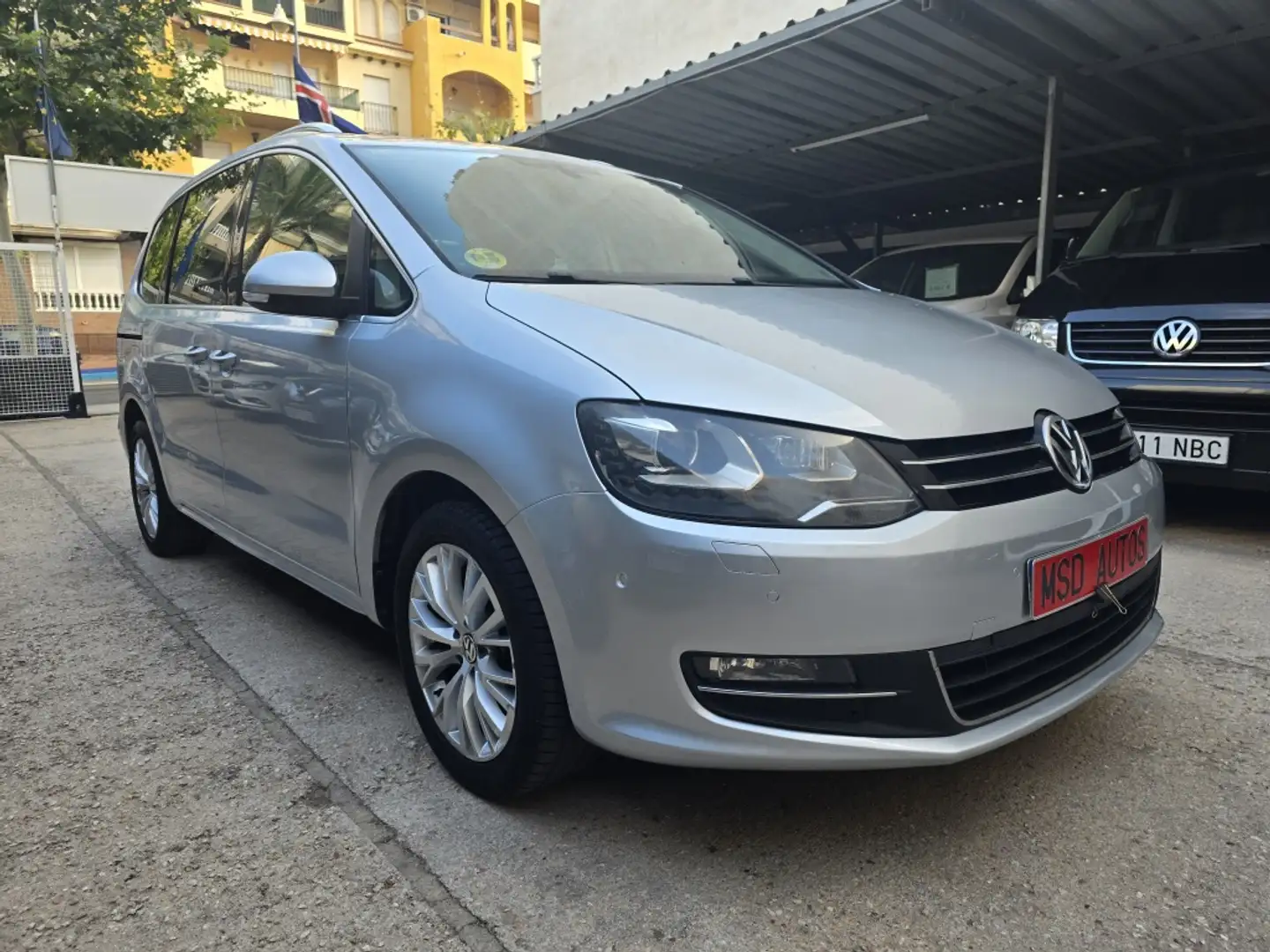 Volkswagen Sharan 2.0TDI Sport BMT DSG 140 Argent - 1