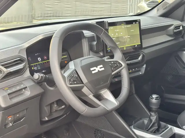 Dacia Duster view 11