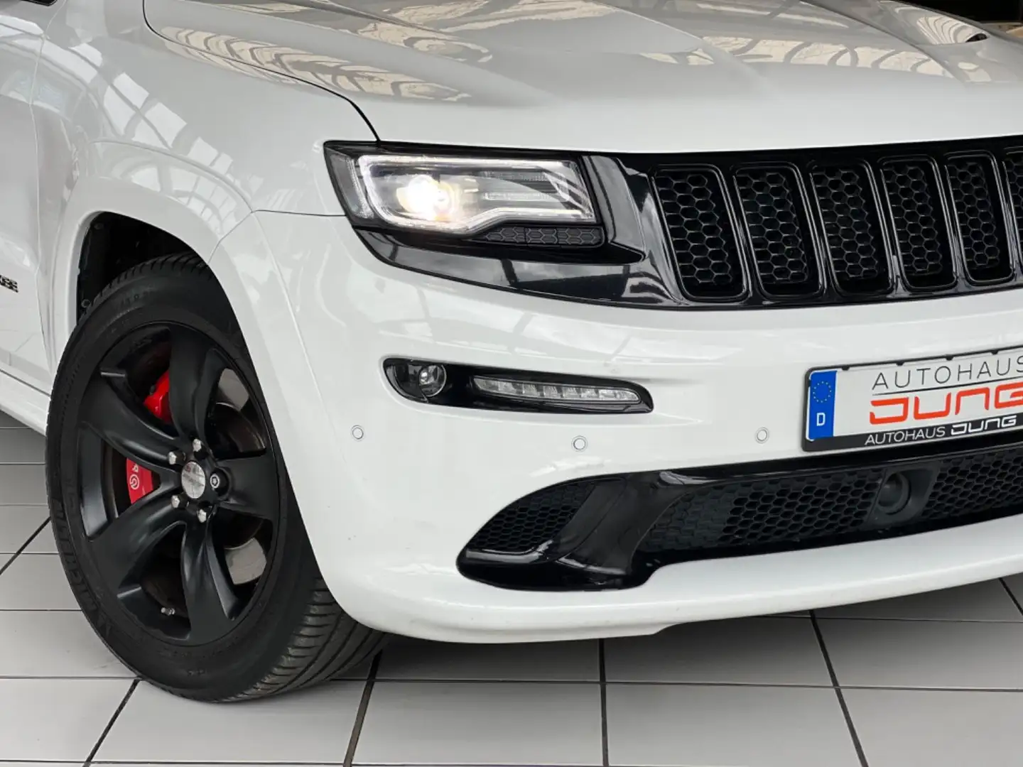 Jeep Grand Cherokee 6.4 V8 HEMI SRT Blanc - 2