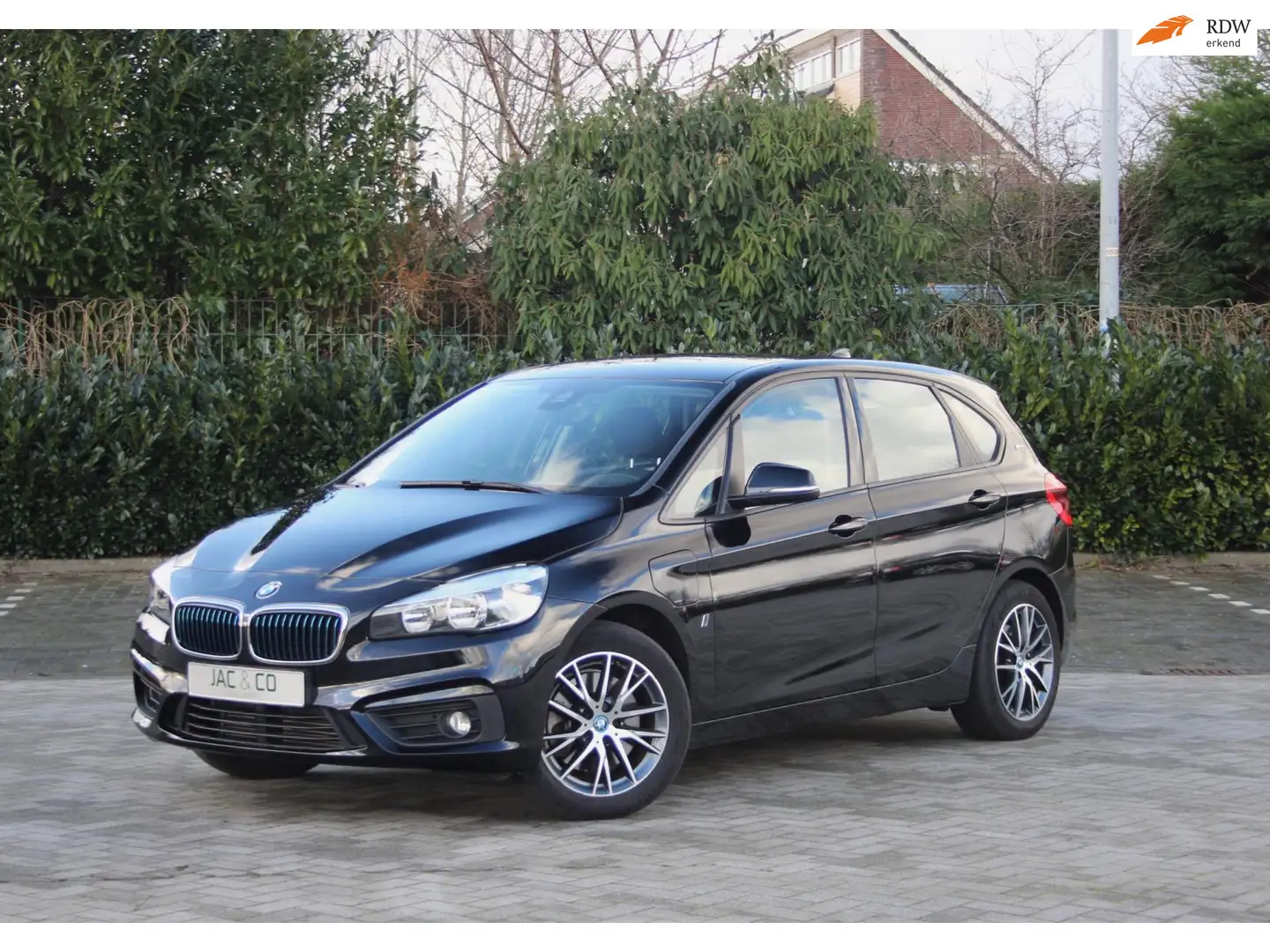 BMW 225 2-serie Active Tourer 225xe Executive Plug-in hybr Schwarz - 1