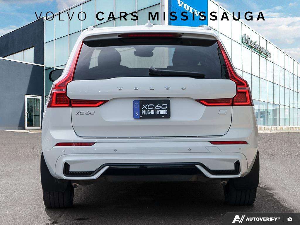 2022 Volvo XC60 Plug-In Hybrid alt 5