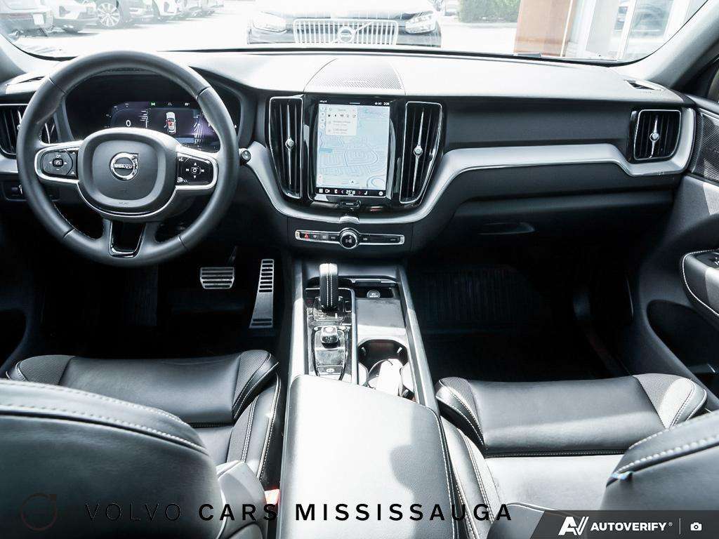 2022 Volvo XC60 Plug-In Hybrid thumb 25