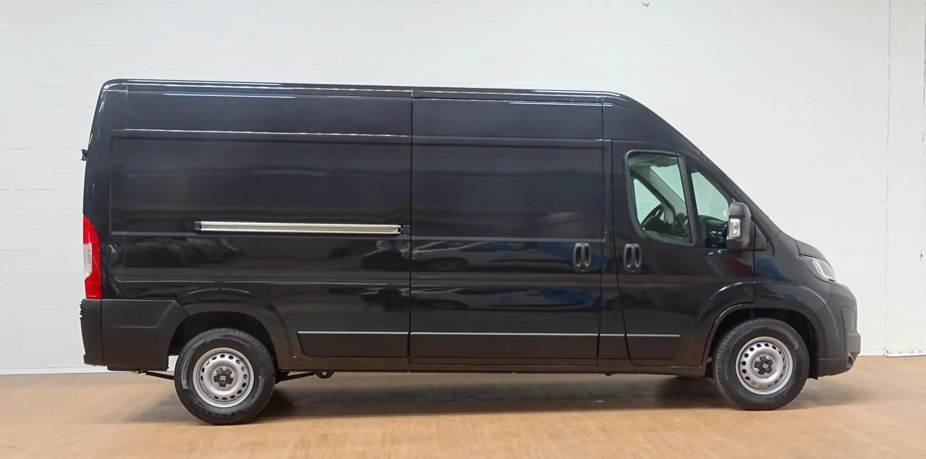 Fiat Ducato 2.2 BlueHDI 180 Maxi L3-H2 35 AT8 — photo 2