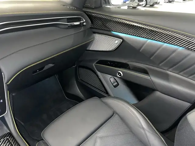 Maserati Grecale view 9