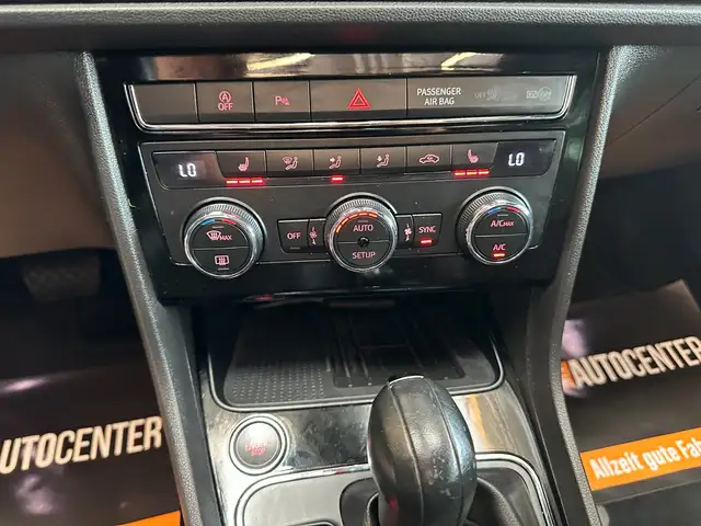 Seat Leon Leon view 11