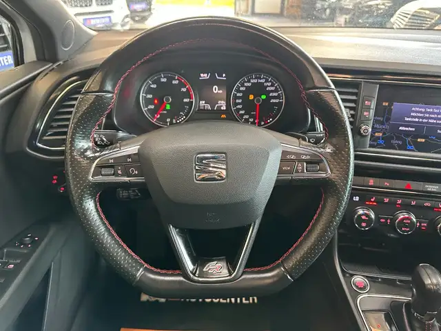 Seat Leon Leon view 8