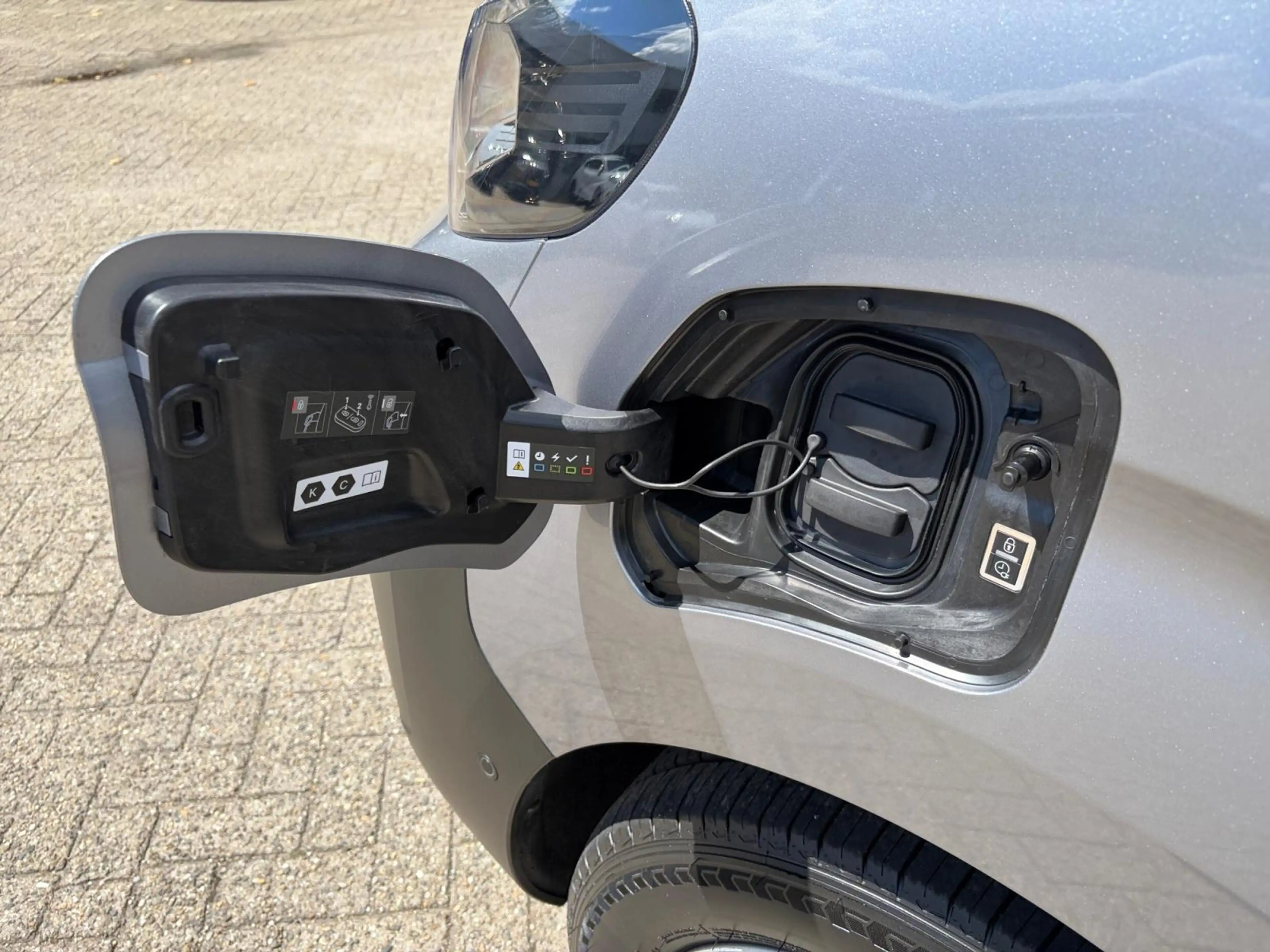 Peugeot e-Expert L2 75 kWh 136pk | ACTIE | 8 jaar garantie | 0% fin — photo 11