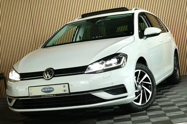 Volkswagen Golf view 11