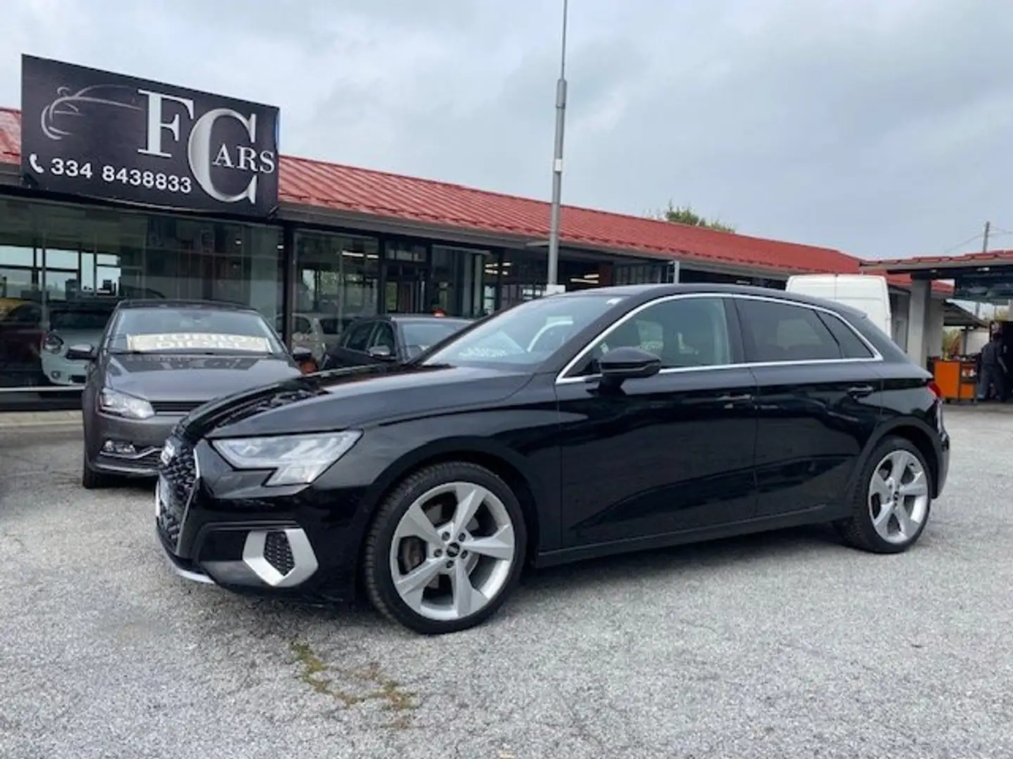 Audi A3 SPORTBACK 35 2.0 TDI BUSINESS ADVANCED S-TRONIC Zwart - 1