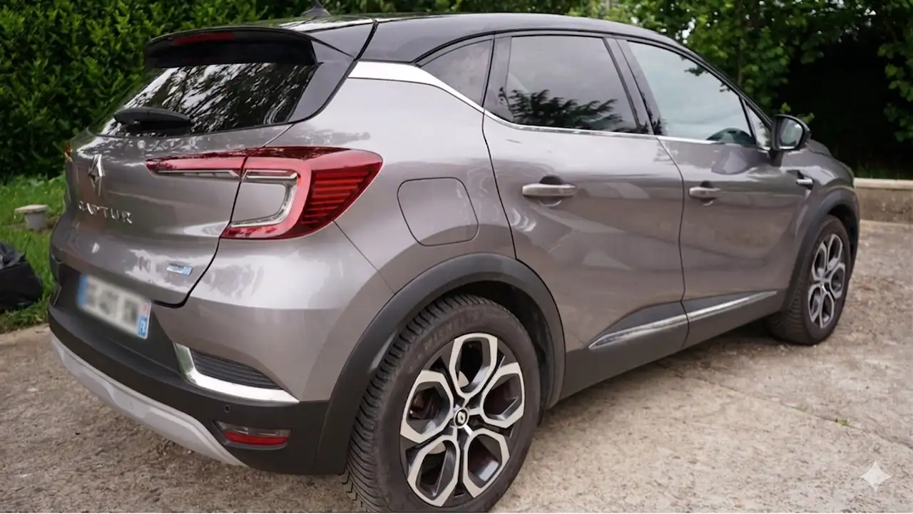 Renault Captur — photo 2