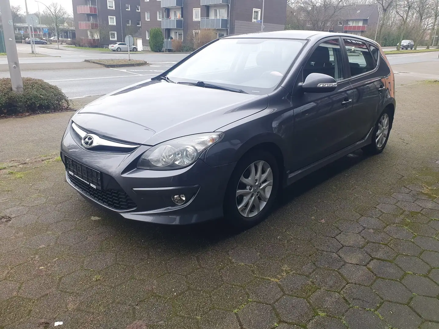 Hyundai i30 i30cw i30cw 1.6 Grau - 2