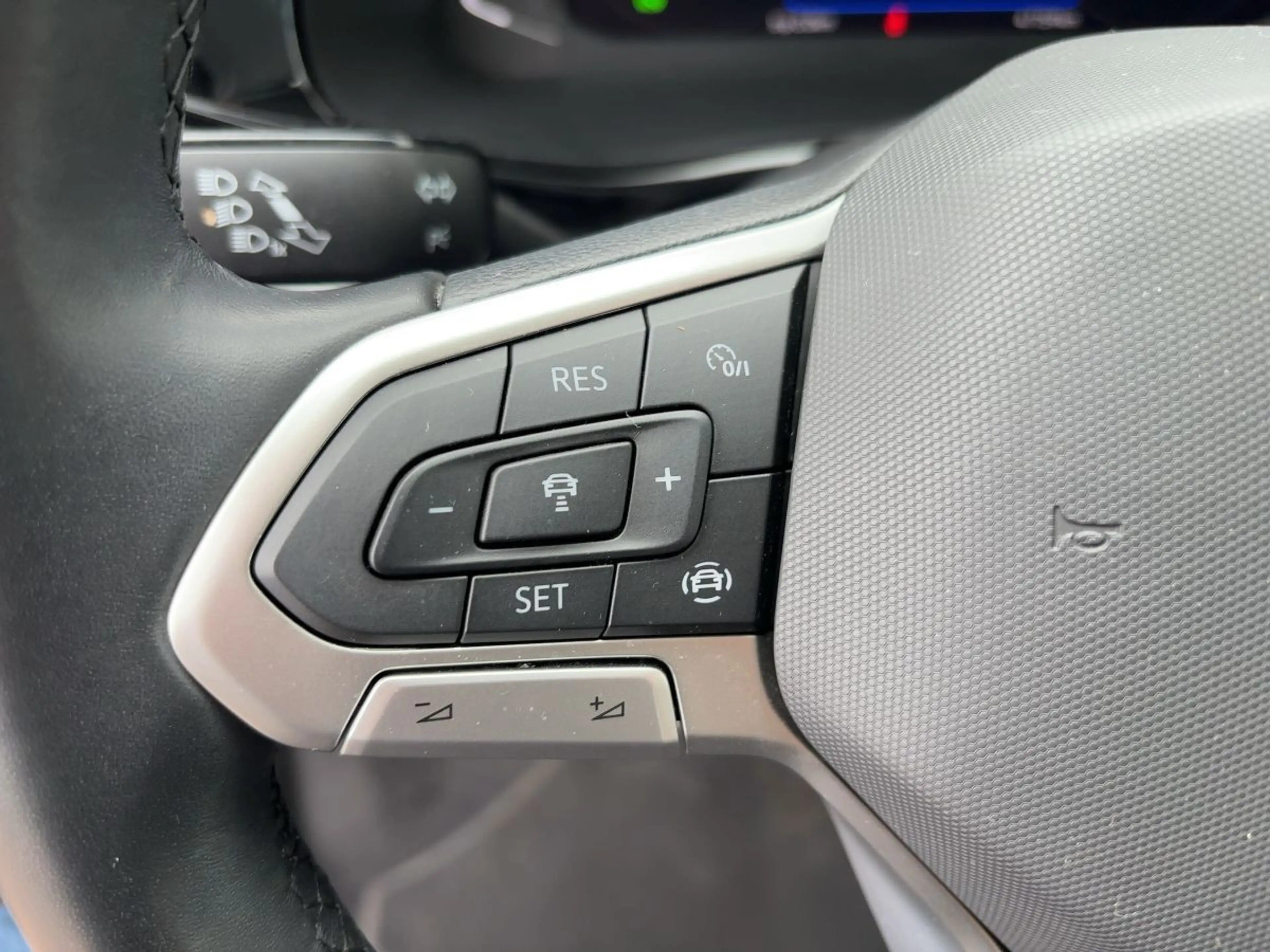 Volkswagen T6.1 Multivan Comfortline — photo 13