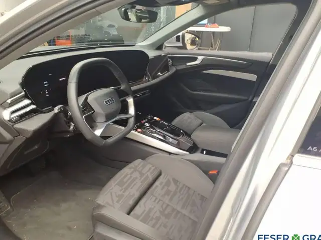 Audi A6 view 6