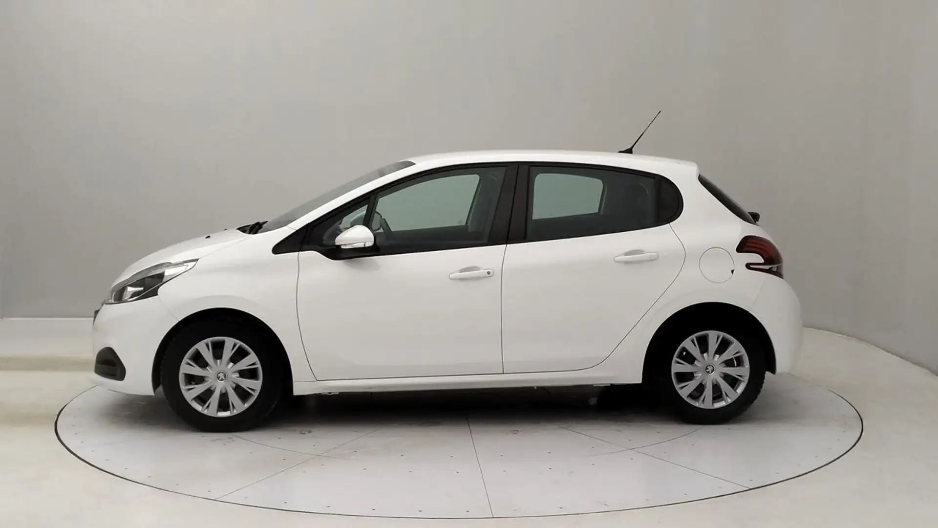 Peugeot 208 1.2 puretech Active s&s 82cv 5p neopatentati Bianco - 2