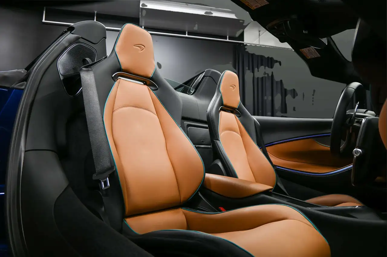 McLaren Artura fotografie McLaren Artura