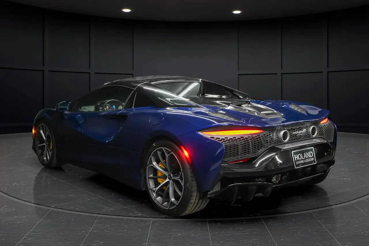 McLaren Artura fotografie McLaren Artura