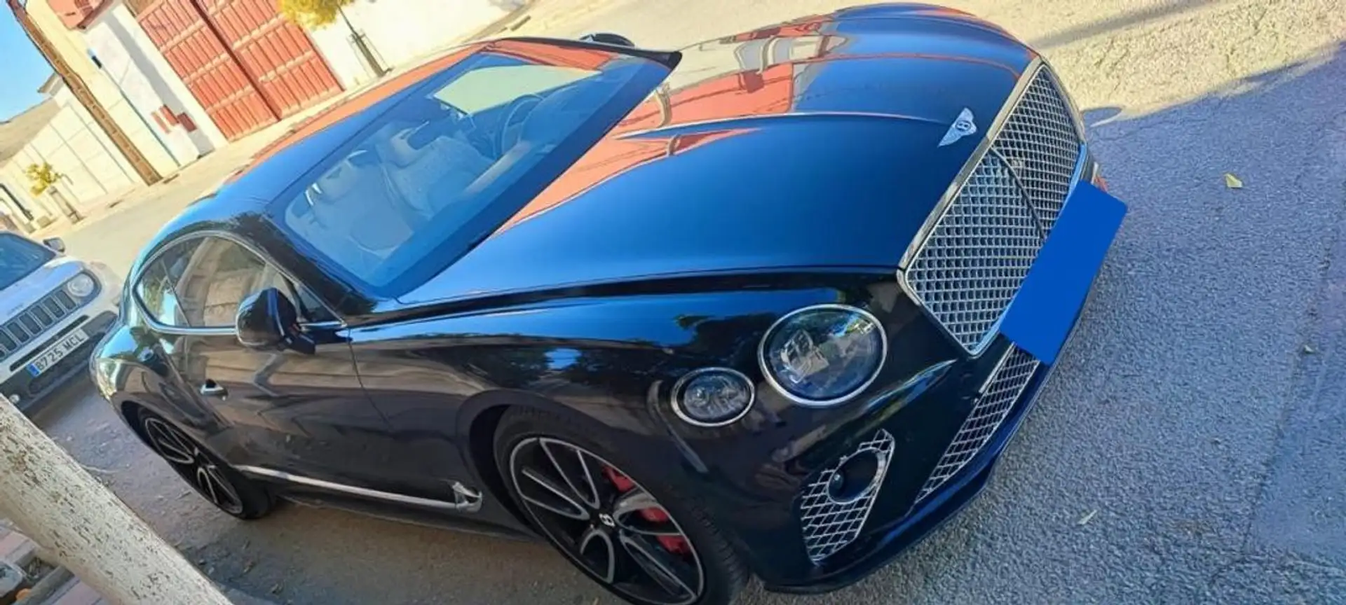Bentley Continental V8 GT Bleu - 1