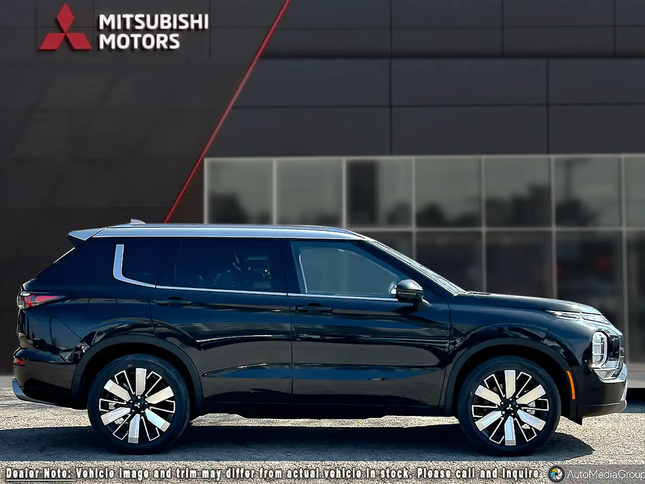 Mitsubishi Outlander снимка Mitsubishi Outlander