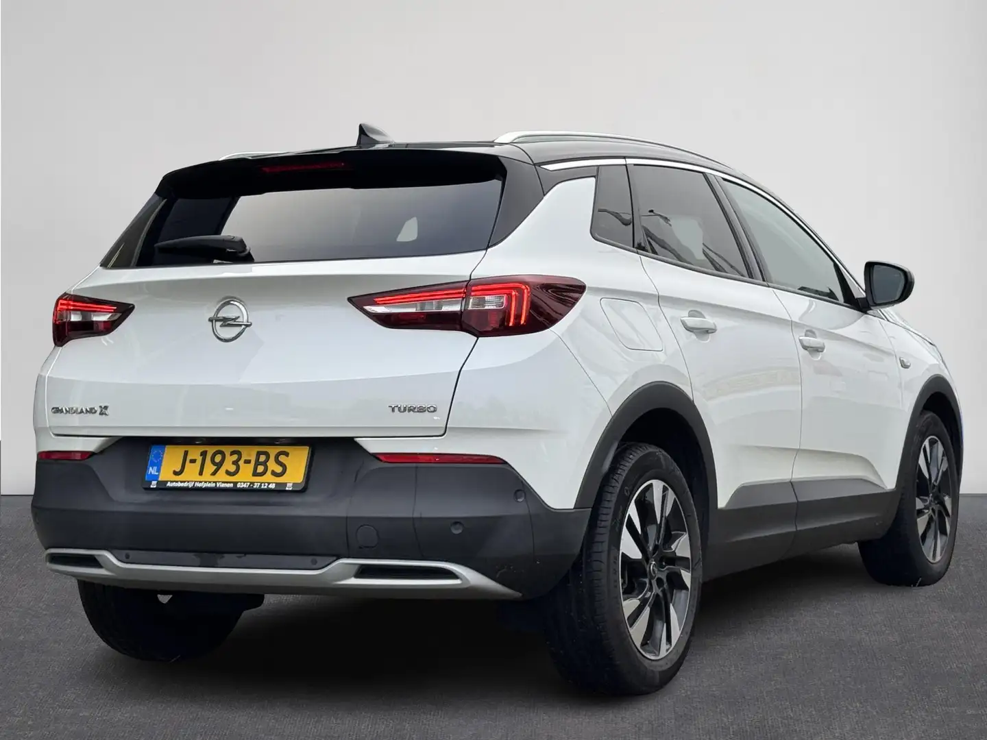 Opel Grandland X 1.2 Turbo 130pk Innovation | Navigatie | AGR-Stoel Wit - 2