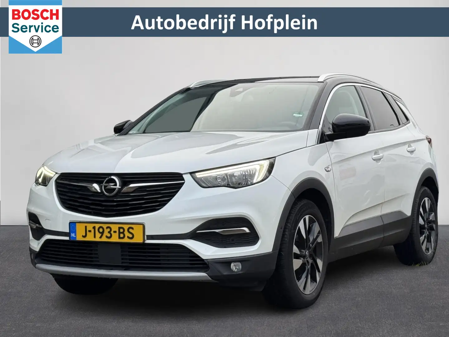Opel Grandland X 1.2 Turbo 130pk Innovation | Navigatie | AGR-Stoel Wit - 1